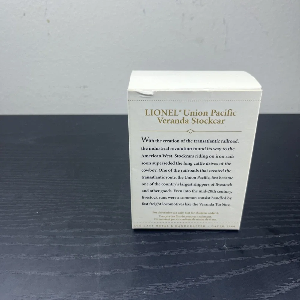 Hallmark Keepsake 2009 Lionel Union Pacific Veranda Stockcar Ornament Die-Cast